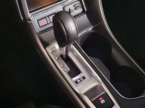 Used 2019 Subaru Ascent Premium image 11