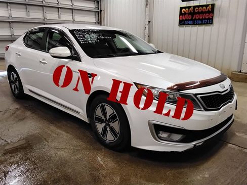 Used 2013 Kia Optima LX w/ Hybrid Convenience Pkg FWD image 1