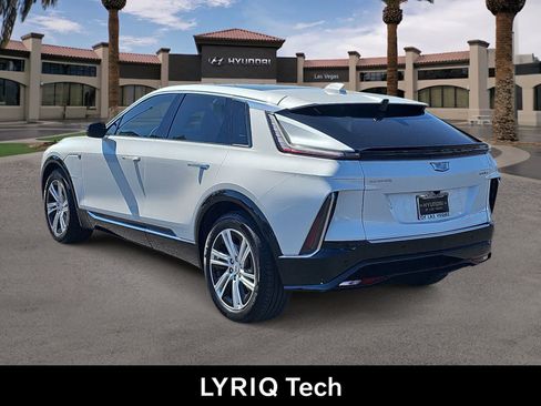 Used 2024 Cadillac Lyriq Tech AWD/4WD image 6