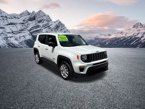 New 2023 Jeep Renegade Latitude image 7