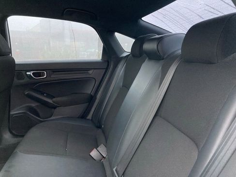 Used 2022 Honda Civic Sport image 11