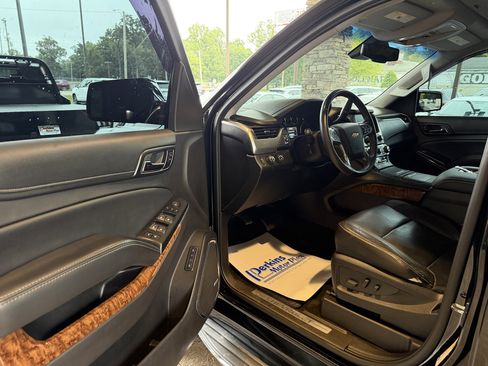 Used 2015 Chevrolet Tahoe LTZ AWD/4WD image 11