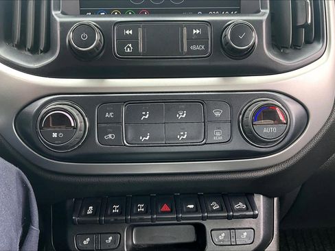 Used 2019 Chevrolet Colorado ZR2 AWD/4WD image 34