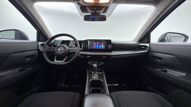 Used 2025 Nissan Kicks S FWD image 25