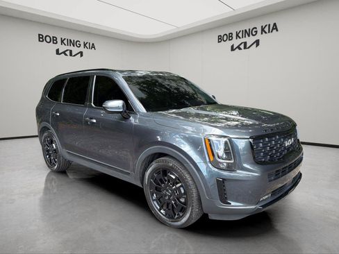 Used 2022 Kia Telluride SX w/ SX Prestige Package AWD/4WD image 7