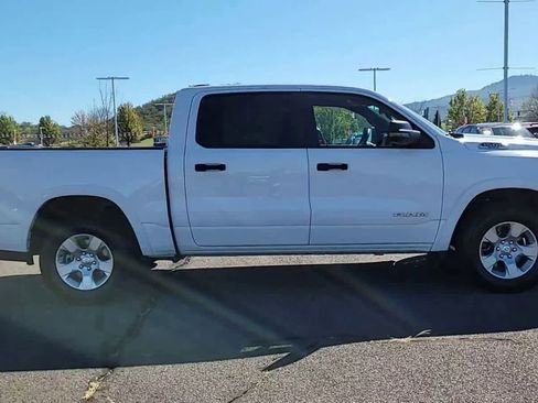 Used 2025 RAM 1500 Big Horn AWD/4WD image 9