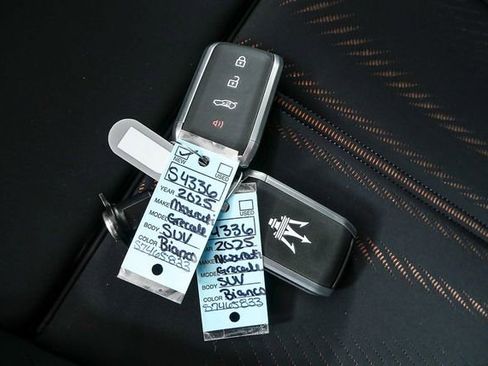 New 2025 Maserati Grecale GT image 39