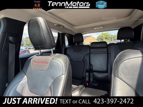 Used 2014 Jeep Cherokee Trailhawk w/ Comfort/Convenience Group AWD/4WD image 23