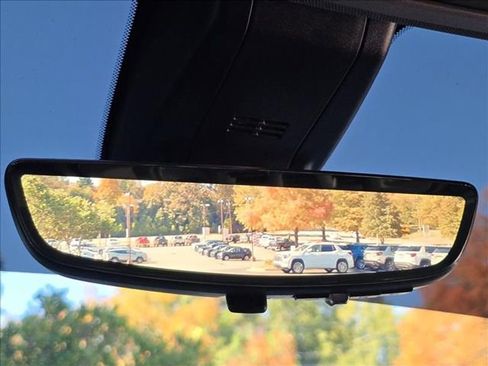 Used 2021 GMC Sierra 3500 Denali w/ Denali Ultimate Package image 24