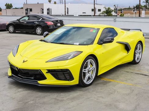 Used 2023 Chevrolet Corvette Stingray Premium Conv w/ Z51 Performance Package RWD image 4