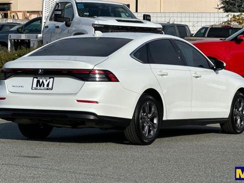 Used 2023 Honda Accord EX image 4