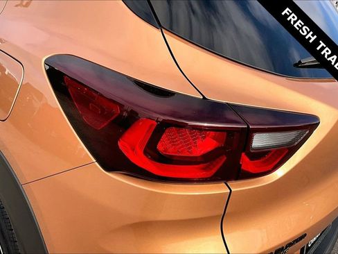 Used 2024 Chevrolet TrailBlazer RS w/ Driver Confidence Package image 22