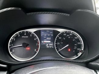 Used 2020 Nissan Versa S video 2