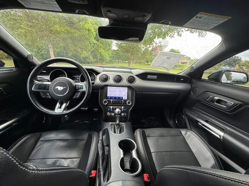 Used 2021 Ford Mustang GT Premium RWD image 17