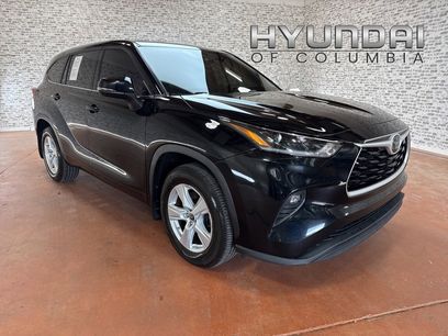 Used 2021 Toyota Highlander LE