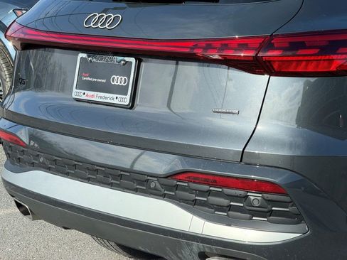 Certified 2025 Audi Q5 2.0T Premium Plus image 12