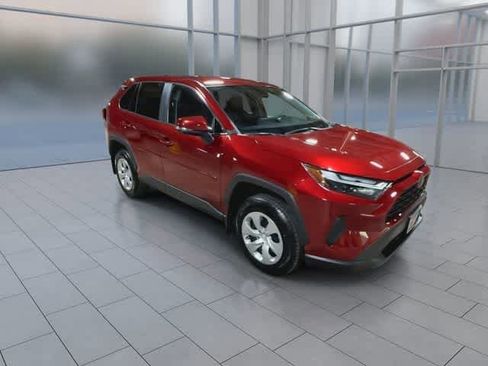 Certified 2023 Toyota RAV4 LE AWD/4WD image 2