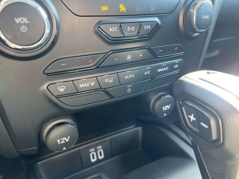 Used 2023 Ford Ranger XLT w/ Equipment Group 301A Mid image 18