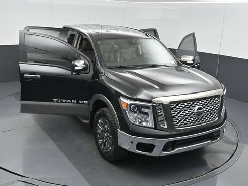 Used 2018 Nissan Titan Platinum Reserve w/ Platinum Utility Package AWD/4WD image 61