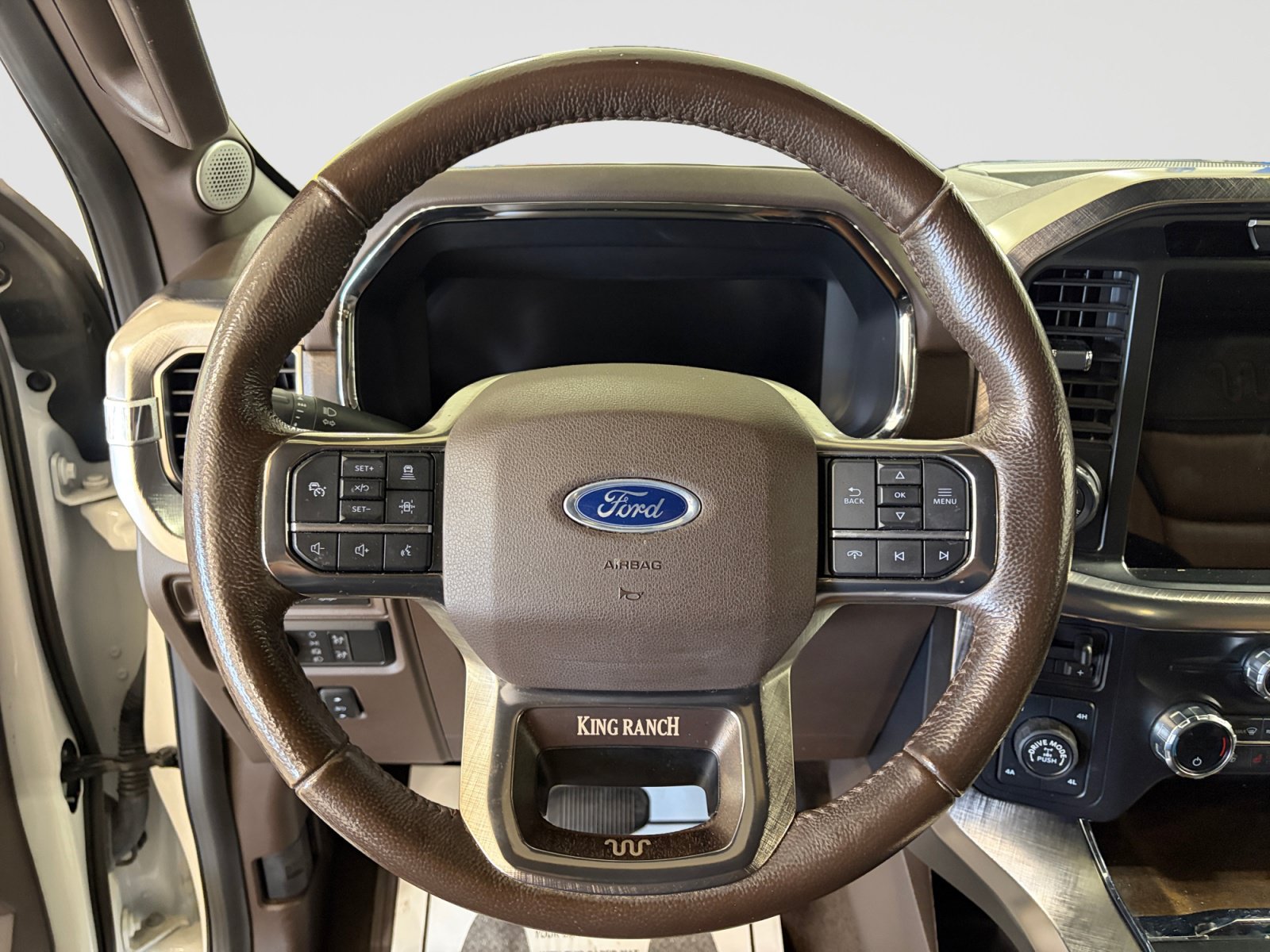 Used 2021 Ford F150 King Ranch w/ Equipment Group 601A High AWD/4WD image 13