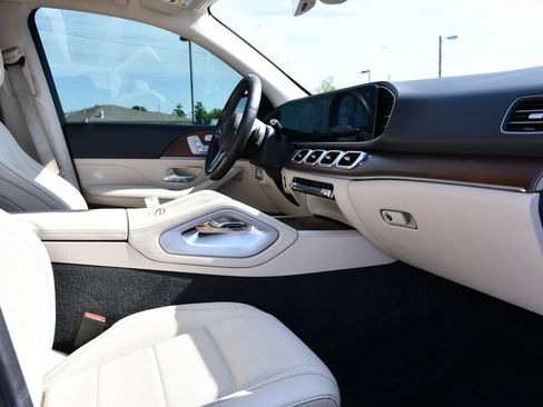 Used 2020 Mercedes-Benz GLE 350 4MATIC image 38