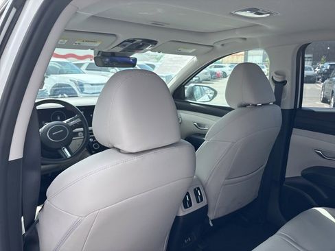 Used 2025 Hyundai Tucson SEL image 15