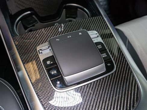 Used 2025 Mercedes-Benz G 63 AMG 4MATIC image 26