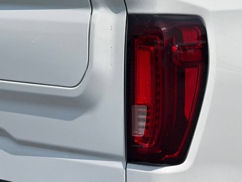 Used 2024 GMC Sierra 1500 SLT w/ SLT Premium Plus Package AWD/4WD image 49