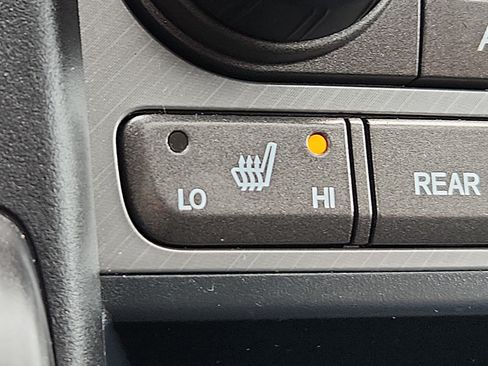 Used 2015 Honda Pilot Touring image 24