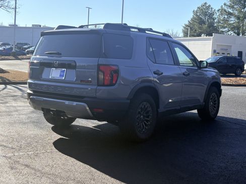 Used 2026 Honda Passport TrailSport image 11