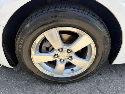 Used 2014 Chevrolet Cruze LT FWD image 7