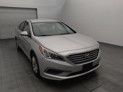 Used 2017 Hyundai Sonata SE image 14