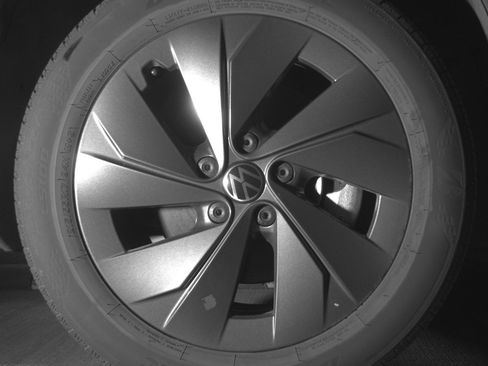 Used 2025 Volkswagen Taos S image 13