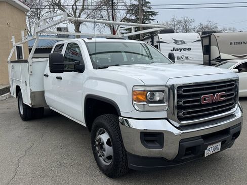 Used 2015 GMC Sierra 3500 2WD Double Cab image 2