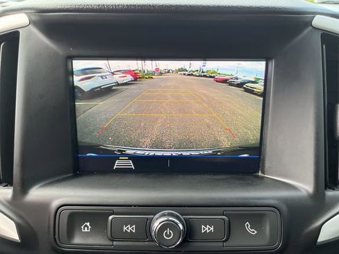 Used 2020 GMC Terrain SLE w/ Driver Convenience Package FWD image 24