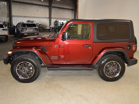 Used 2021 Jeep Wrangler Sport image 6