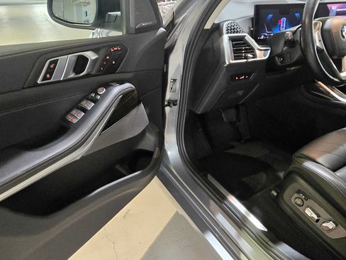 Used 2025 BMW X7 xDrive40i AWD/4WD image 20