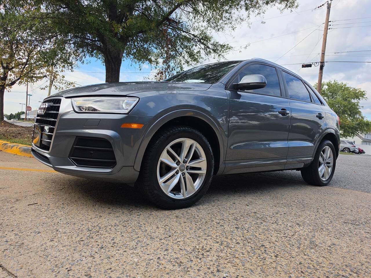 Used 2017 Audi Q3 2.0T Premium AWD/4WD image 10