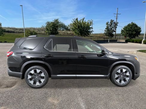 New 2026 Honda Pilot Elite image 6