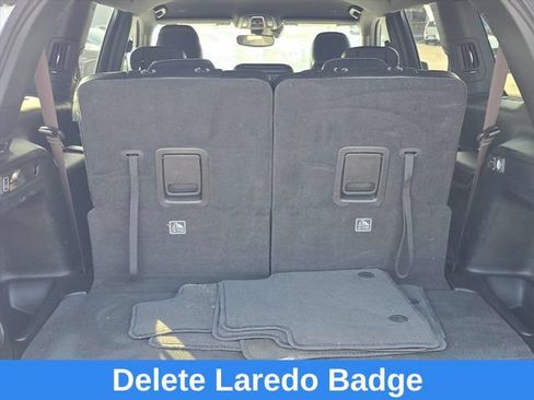 Used 2023 Jeep Grand Cherokee L Laredo AWD/4WD image 17