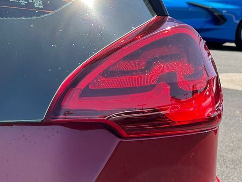 Used 2020 Chevrolet Bolt LT FWD image 44
