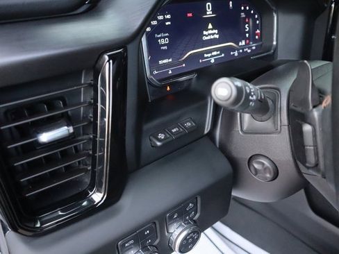 Used 2024 GMC Sierra 1500 AT4 w/ Technology Package image 32