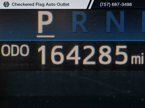 Used 2015 Toyota Tundra Limited w/ Limited Premium Package image 13