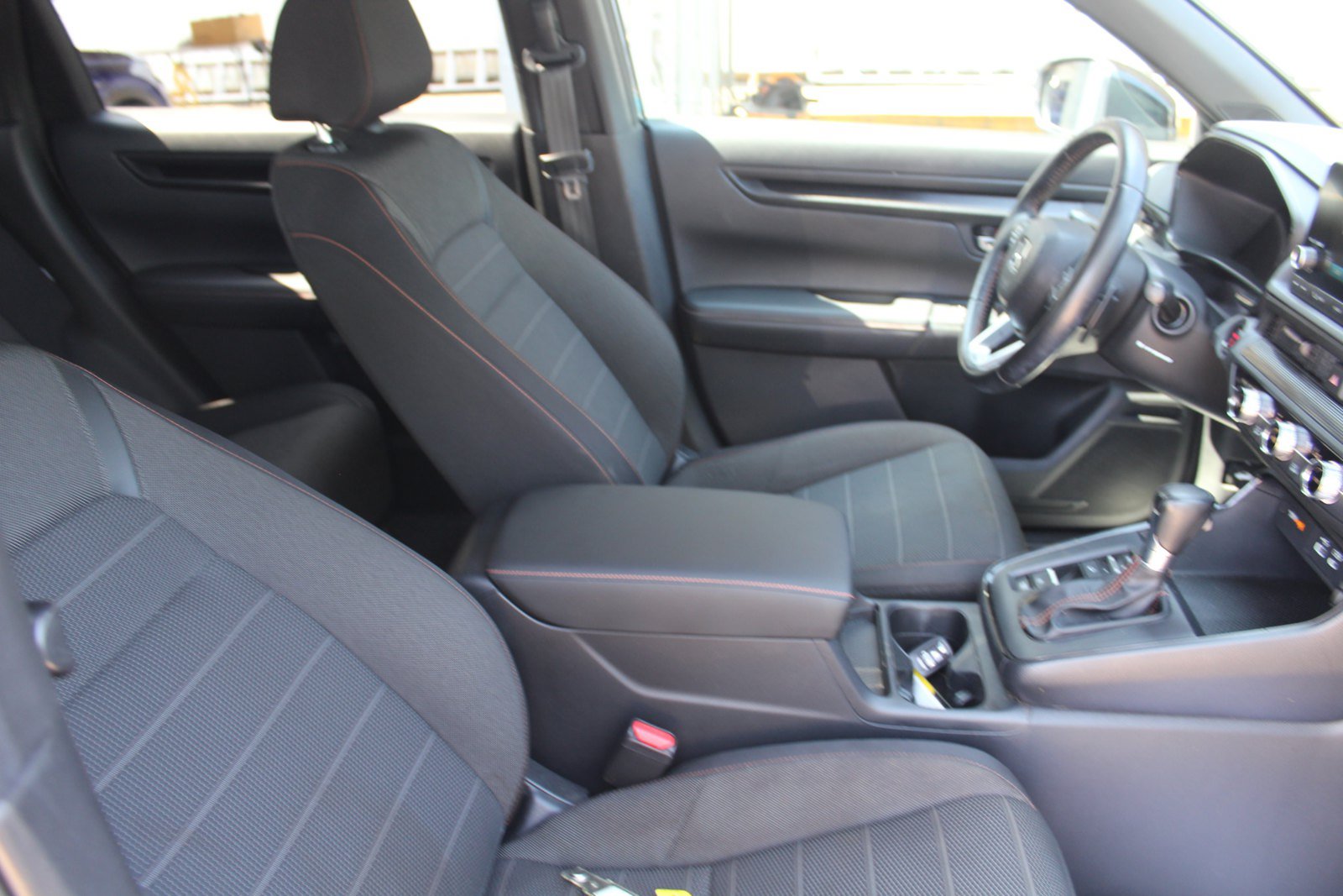 Used 2025 Honda CR-V Sport image 21