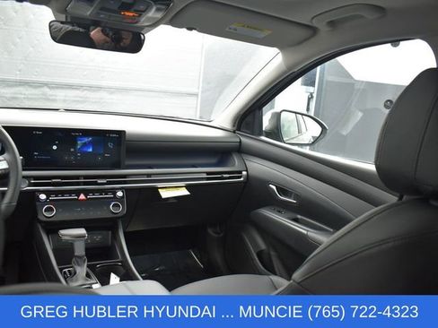 Used 2025 Hyundai Tucson SEL AWD/4WD image 28