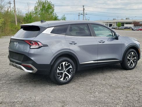 Used 2023 Kia Sportage EX AWD/4WD image 5