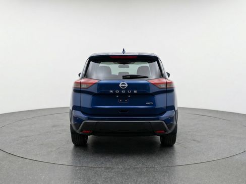 Used 2025 Nissan Rogue SV AWD/4WD image 7