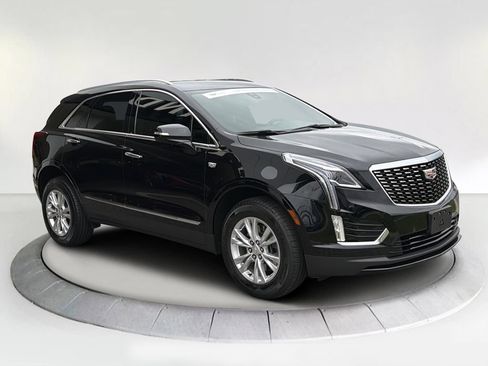 Certified 2022 Cadillac XT5 Luxury FWD image 6