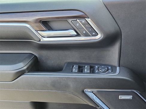 Certified 2024 GMC Sierra 1500 SLT w/ SLT Premium Plus Package image 30