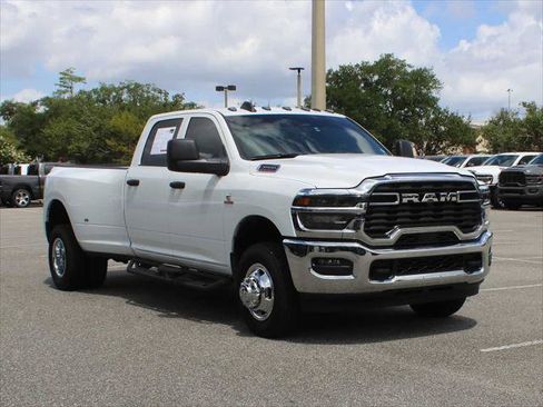 Certified 2026 RAM 3500 Tradesman w/ Chrome Appearance Group A AWD/4WD image 2